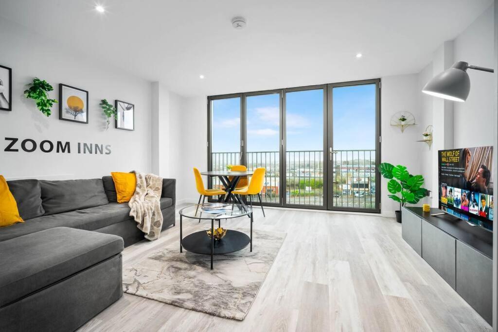 Stylish 2 Bedroom Apartment Close To Everything Birmingham Buitenkant foto
